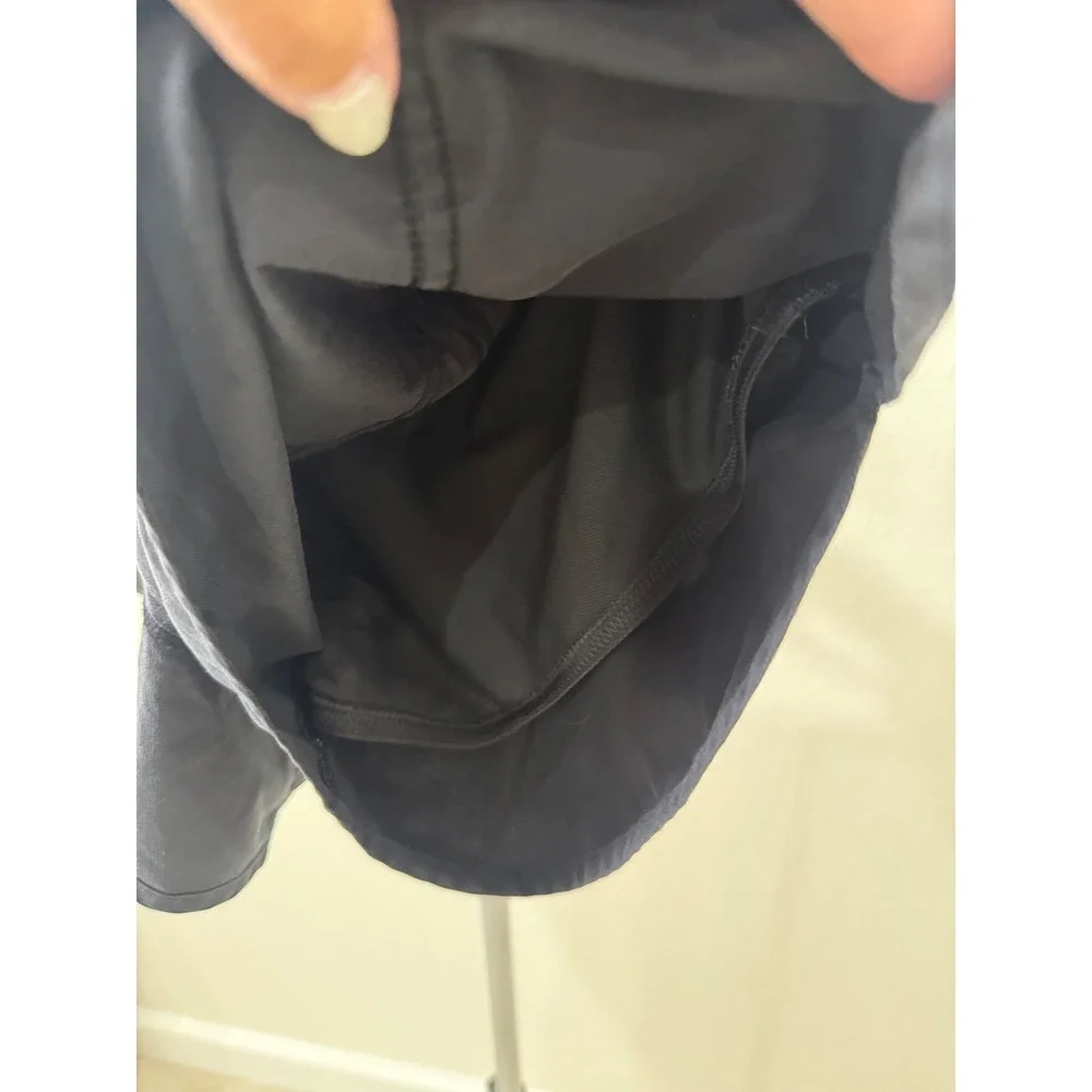 lululemon athletica please see